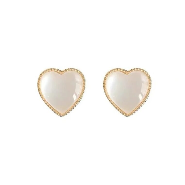 Korean White Heart Monalisa Stones Studs | Aesthetic Viral Jewellery - Image 4