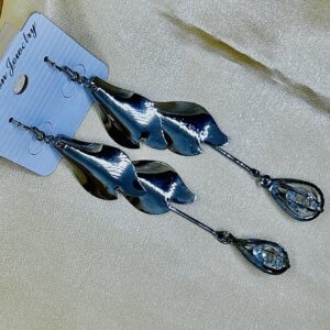 Double Leaf Black Metal Tassel Earrings